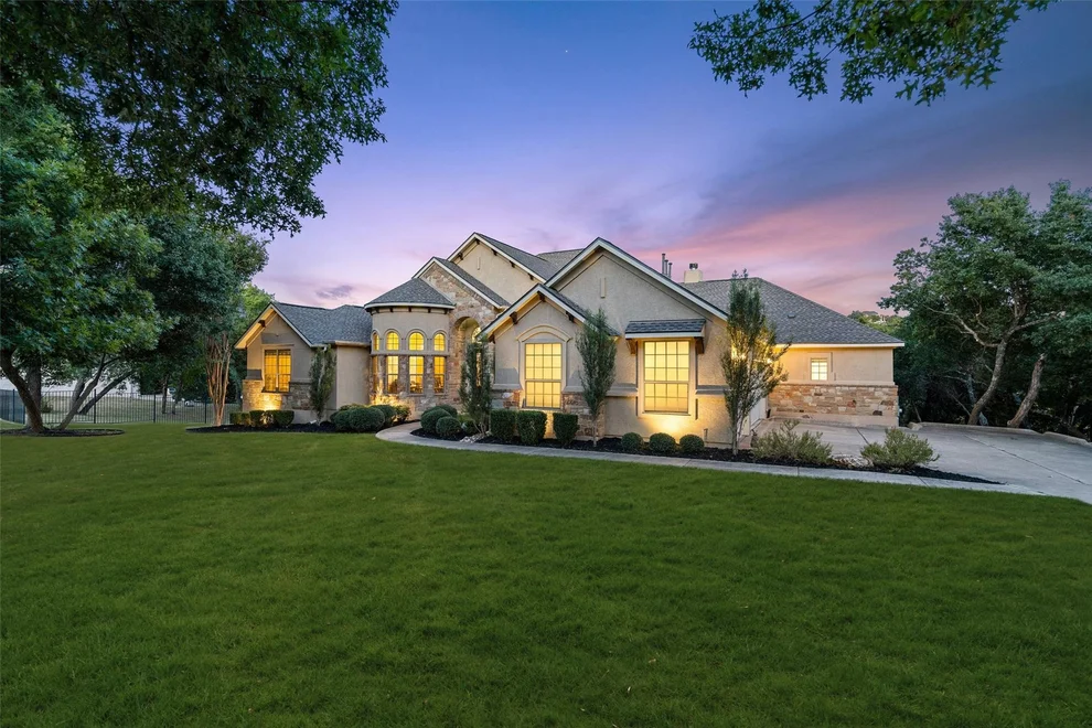 Unit for sale at 1104 Lions Lair, Leander, TX 78641