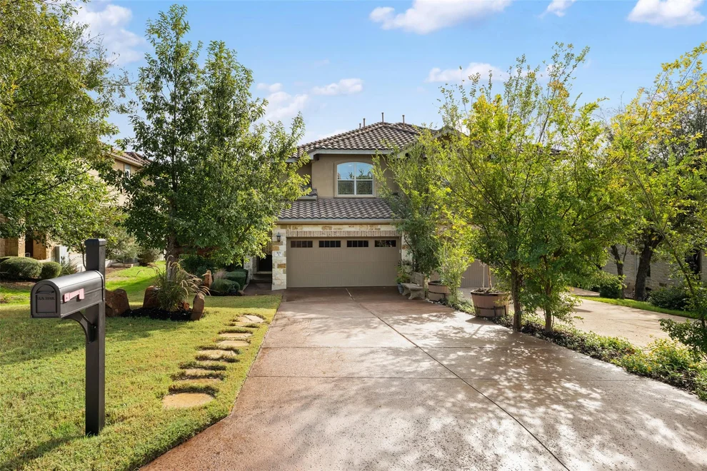 Unit for sale at 503 S Meadowlark ST, Lakeway, TX 78734