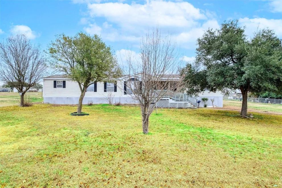Unit for sale at 171 Rolling Meadows LN, Kyle, TX 78640