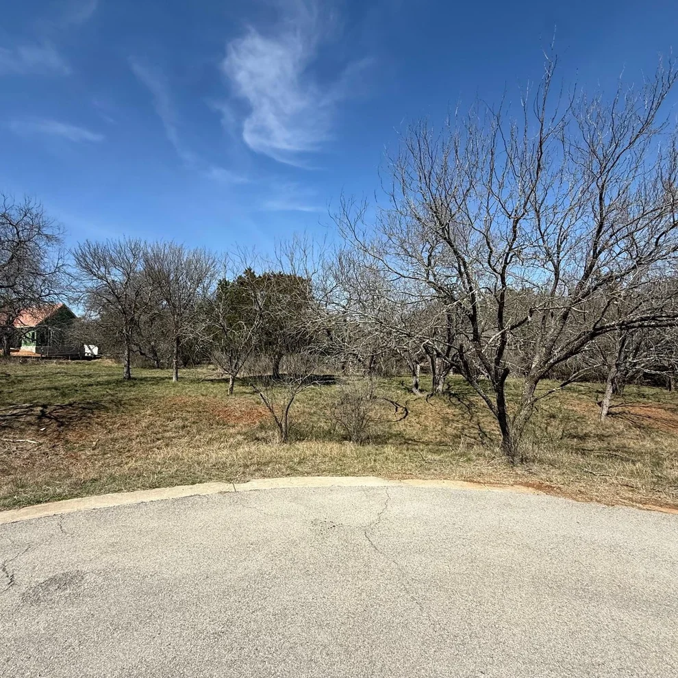 Unit for sale at 808 Sky LN, Horseshoe Bay, TX 78657