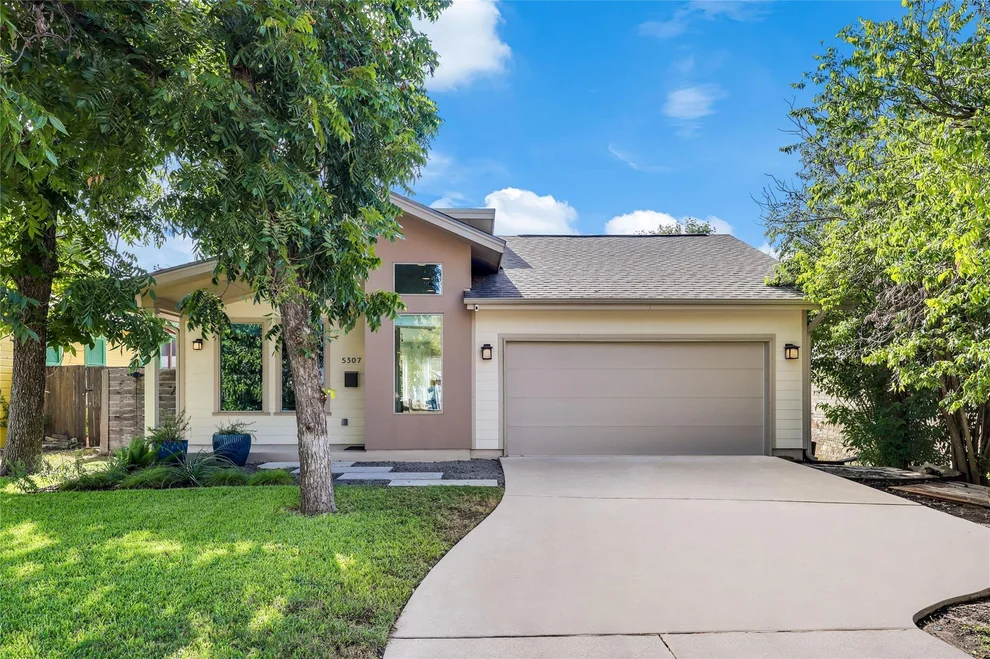 Unit for sale at 5307 Aurora DR, Austin, TX 78756