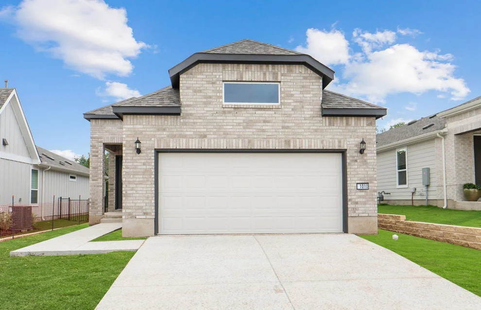 Unit for sale at 1010 Martingale ST, Georgetown, TX 78633