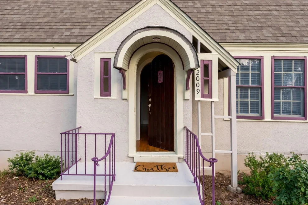 Unit for sale at 2009 Travis Heights BLVD, Austin, TX 78704
