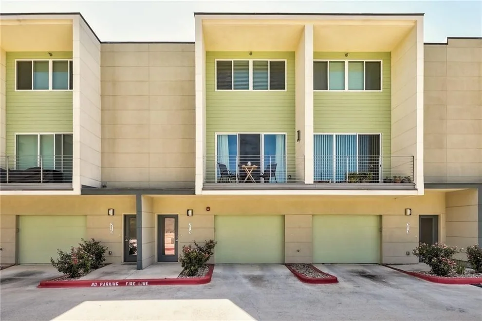 Unit for sale at 604 North Bluff DR, Austin, TX 78745