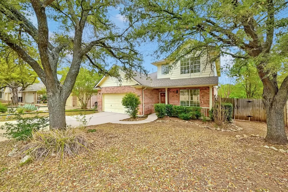 Unit for sale at 13401 Lamplight Village Ave, Austin, TX 78727