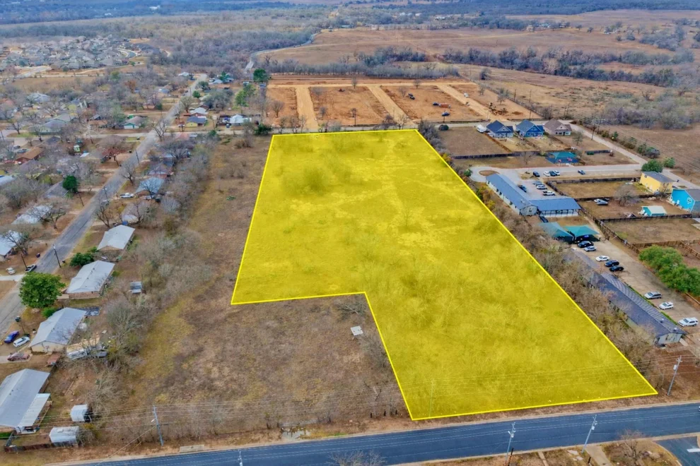 Unit for sale at 2308 Main ST, Bastrop, TX 78602