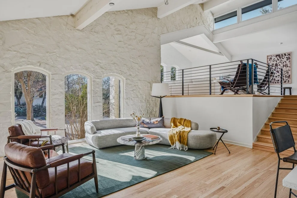 Unit for sale at 2609 Maria Anna RD, Austin, TX 78703