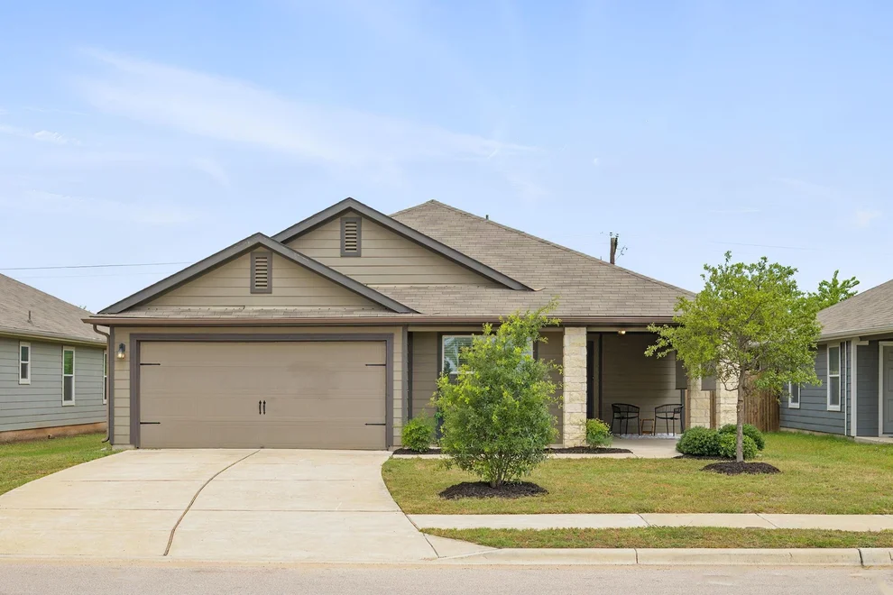 Unit for sale at 1000 Comal RUN, Hutto, TX 78634