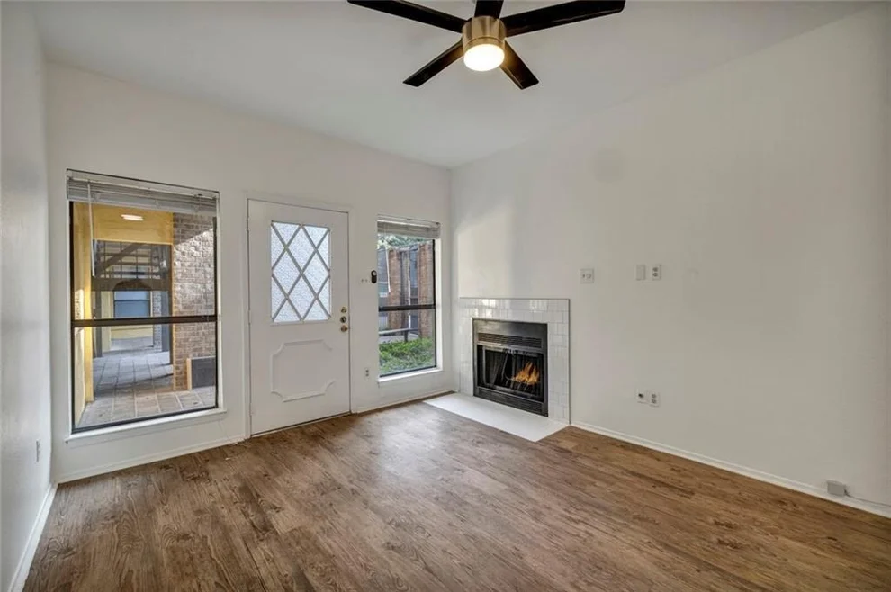 Unit for sale at 806 W 24th ST, Austin, TX 78705