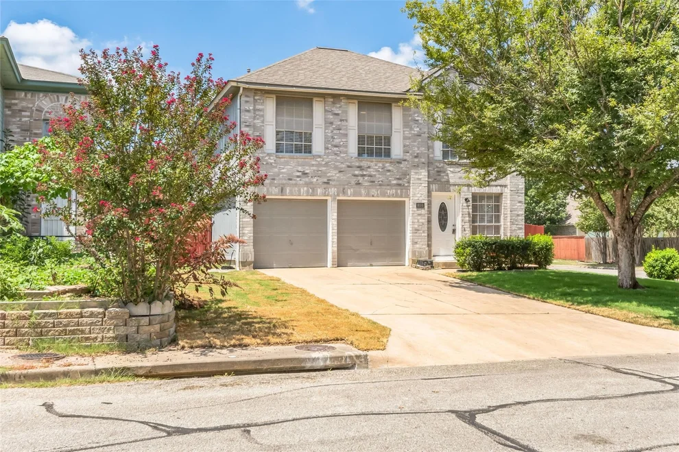 Unit for sale at 800 Smoke Signal PASS, Pflugerville, TX 78660