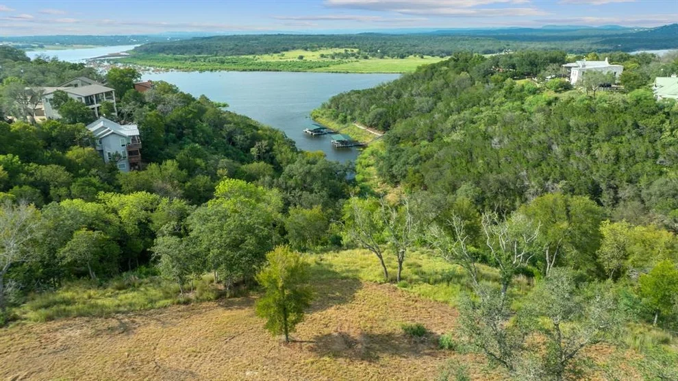 Unit for sale at 200 Contrails WAY, Spicewood, TX 78669