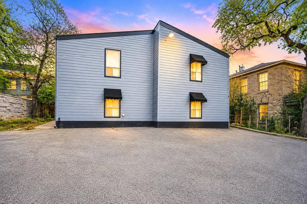 Unit for sale at 1405 Hartford RD, Austin, TX 78703