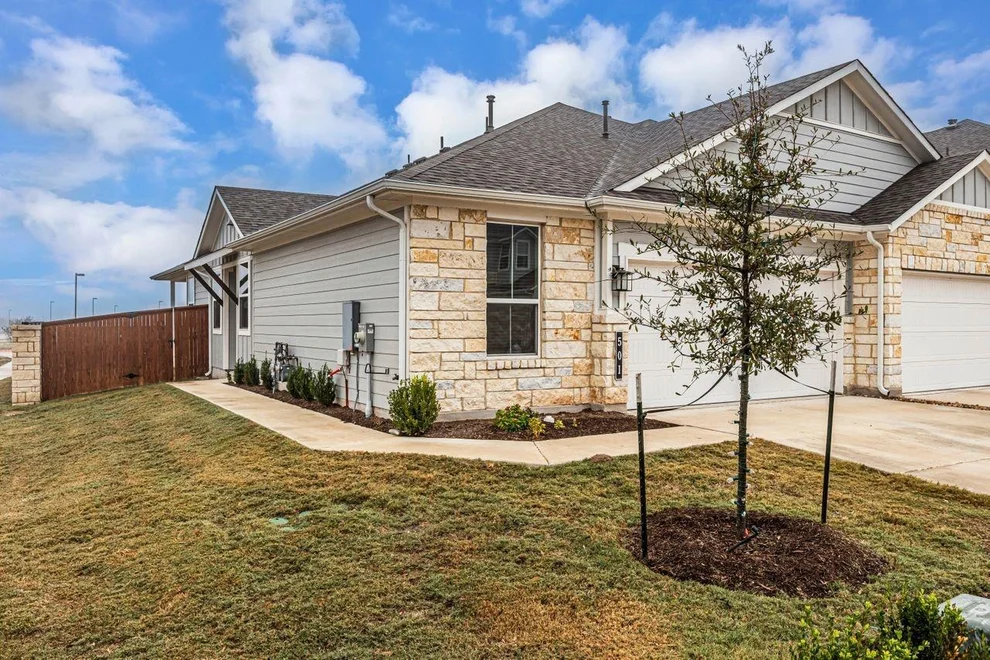 Unit for sale at 501 Peace DR, Liberty Hill, TX 78642