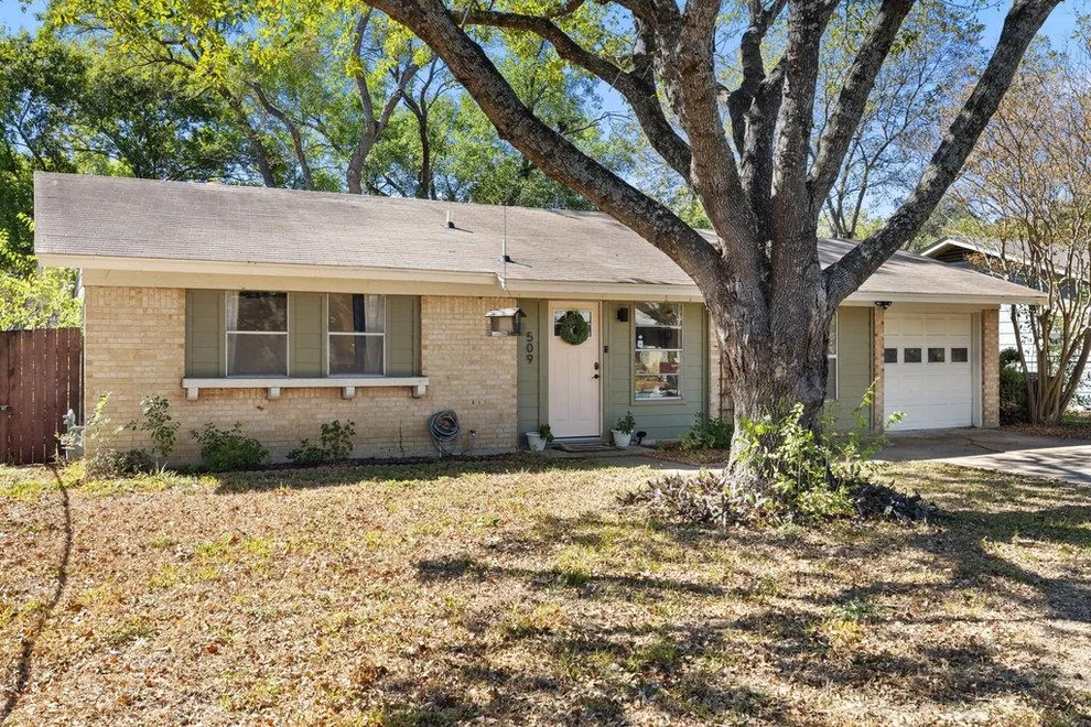 Unit for sale at 509 Westmorland DR, Austin, TX 78745