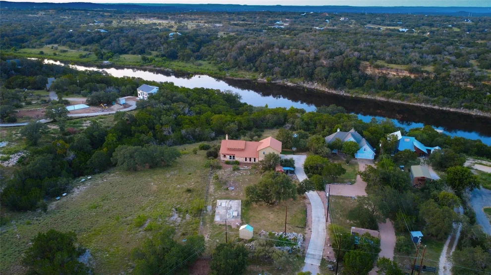 Unit for sale at 3633 Outback TRL, Spicewood, TX 78669