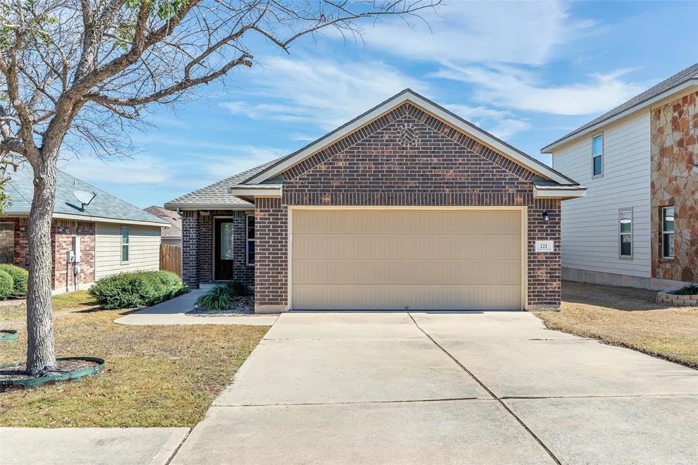 Unit for sale at 121 Bufflehead, Leander, TX 78641