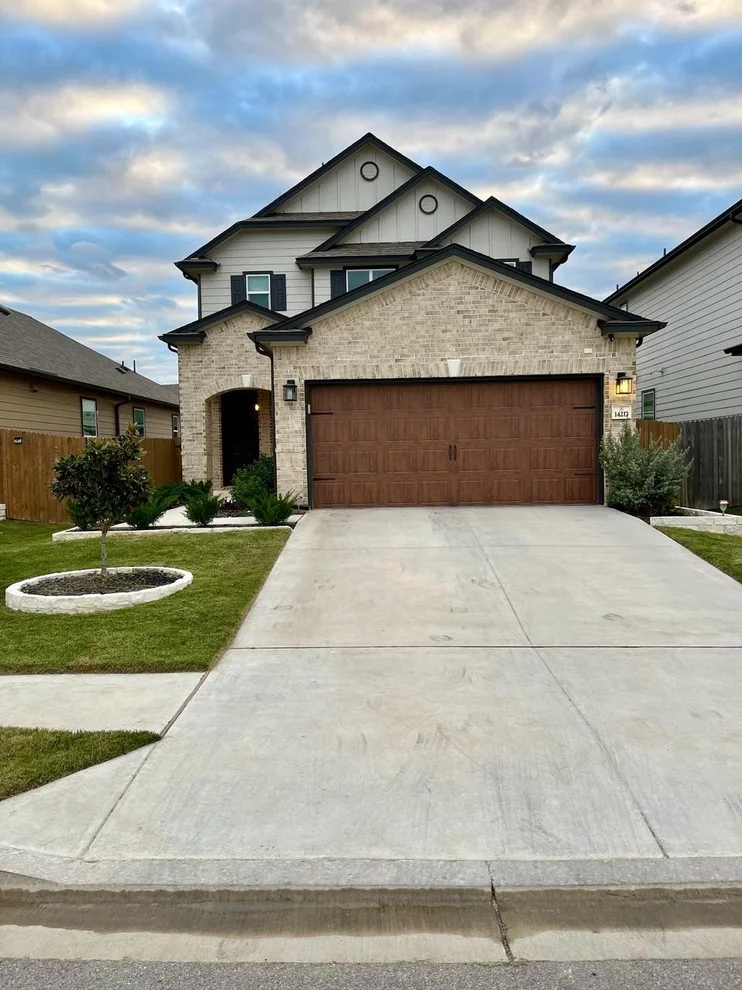 Unit for sale at 14217 Silver Lace LN, Pflugerville, TX 78660