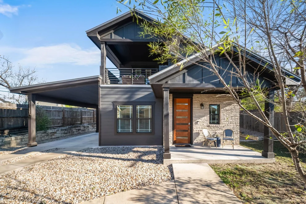 Unit for sale at 4411 Lareina DR, Austin, TX 78745