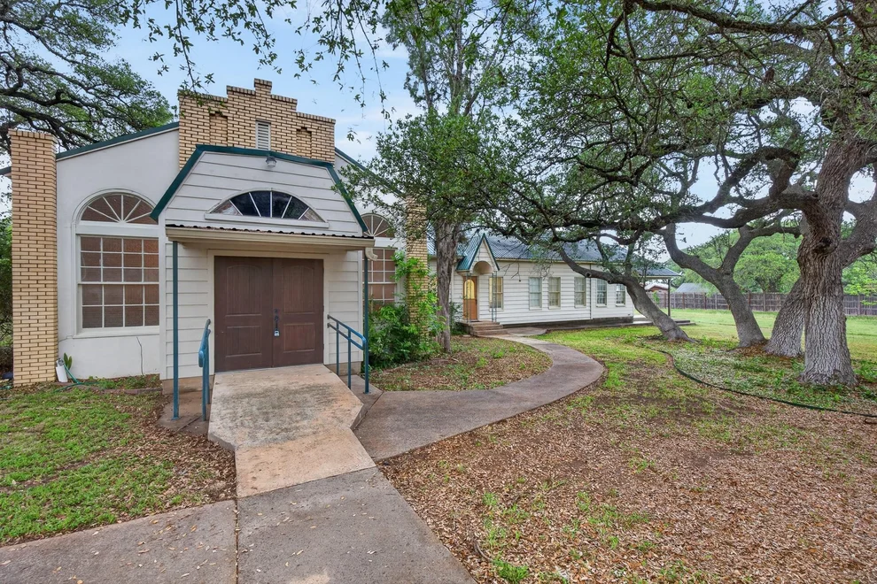 Unit for sale at 410 N West, Bertram, TX 78605