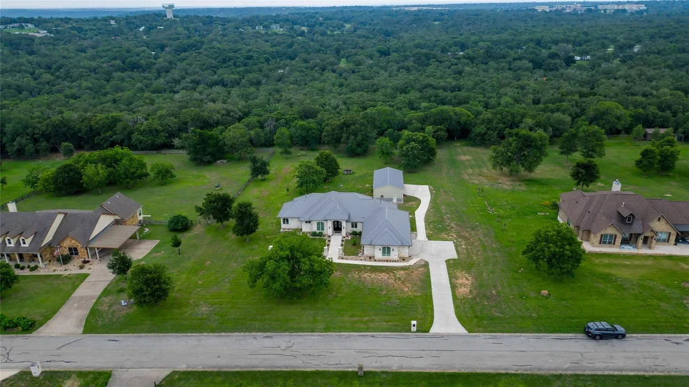 Unit for sale at 145 Pavilion DR, Cedar Creek, TX 78612