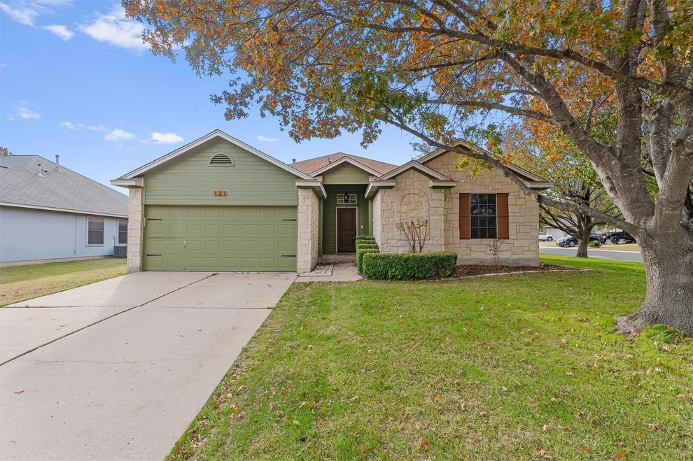 Unit for sale at 121 Dogwood DR, Georgetown, TX 78626