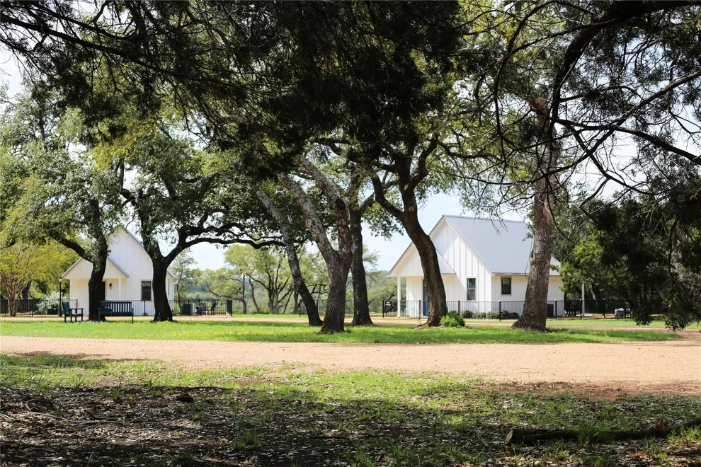Unit for sale at 5001 McGregor LN, Dripping Springs, TX 78620