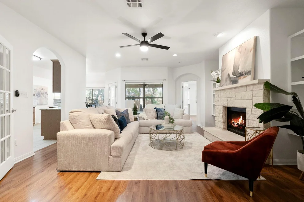 Unit for sale at 809 Hedgewood DR, Georgetown, TX 78628