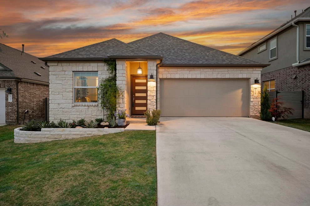 Unit for sale at 928 Legends LN, Georgetown, TX 78628