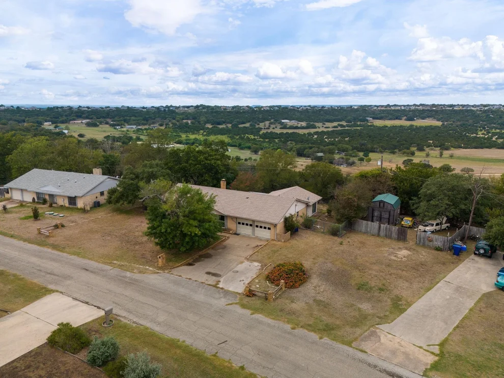 Unit for sale at 2006 Babb ST, Copperas Cove, TX 76522