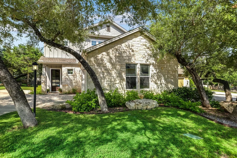 Unit for sale at 207 Fairlake CIR, Lakeway, TX 78734