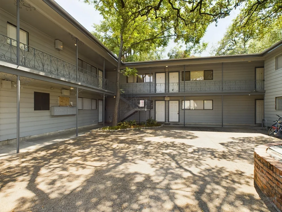 Unit for sale at 803 W 28th ST, Austin, TX 78705