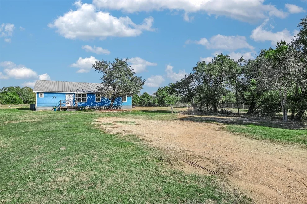 Unit for sale at 1470 Oak Grove RD, Leander, TX 78641