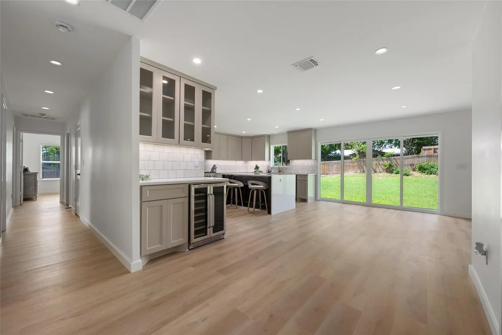 Unit for sale at 1101 Floradale DR, Austin, TX 78753