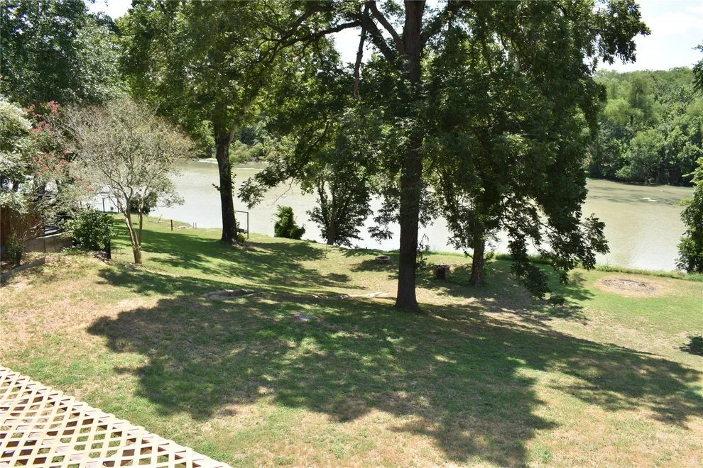 Unit for sale at 315 River wood DR, Bastrop, TX 78602