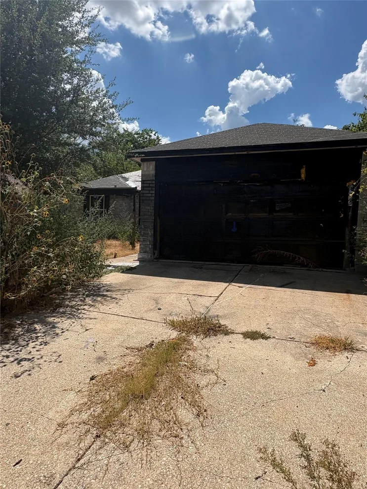 Unit for sale at 205 Barberry DR, Georgetown, TX 78626