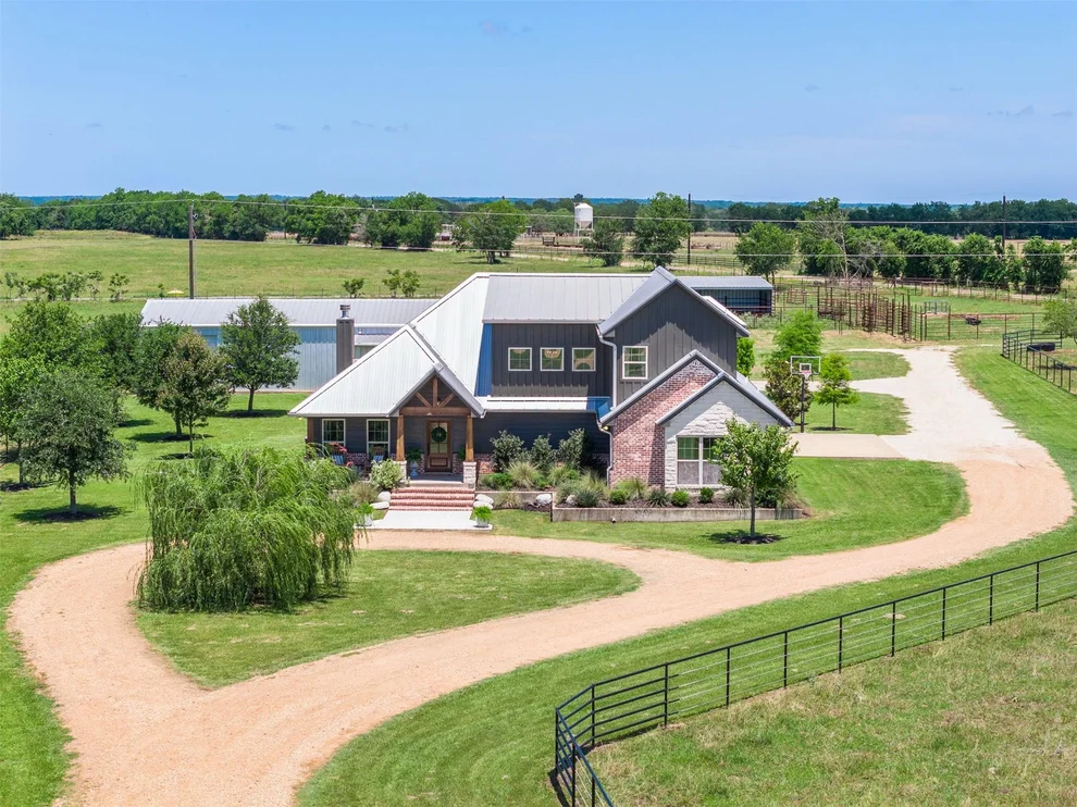 Unit for sale at 1801 County Road 216, Caldwell, TX 77836