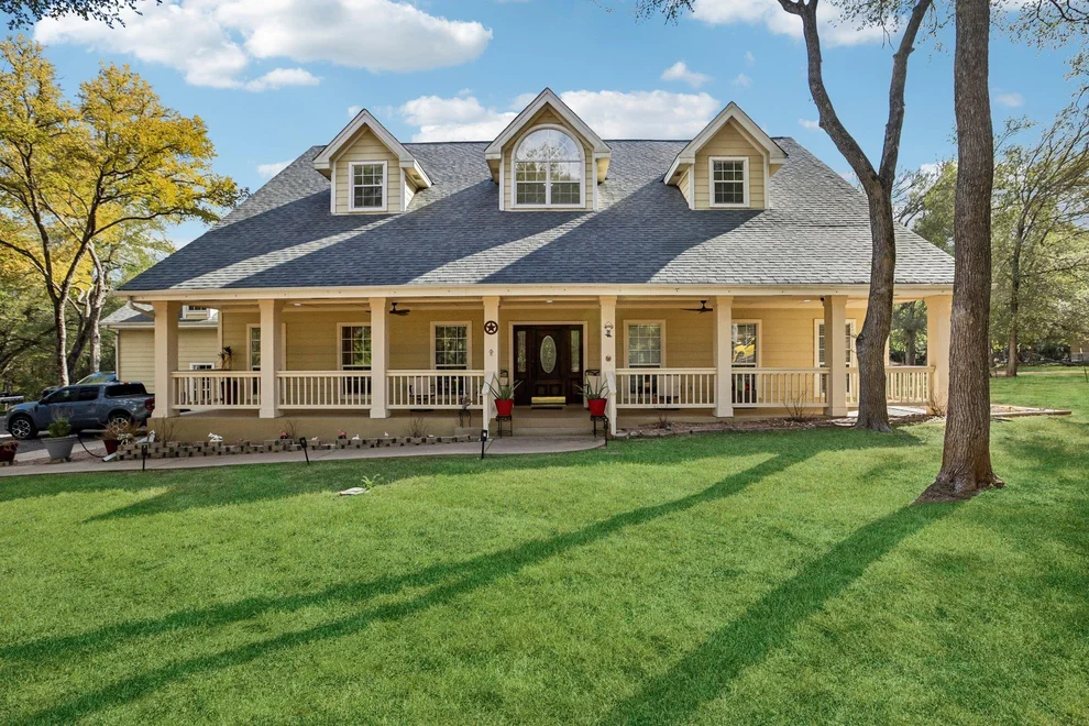 Unit for sale at 137 Trinity ST, Cedar Creek, TX 78612