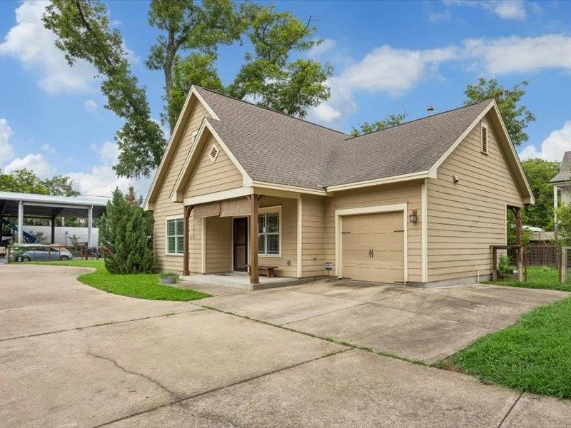 Unit for sale at 3211 Holton ST, Austin, TX 78702