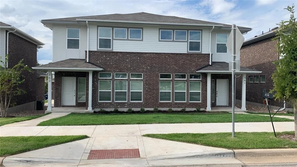 Unit for sale at 605 W South ST, Leander, TX 78641