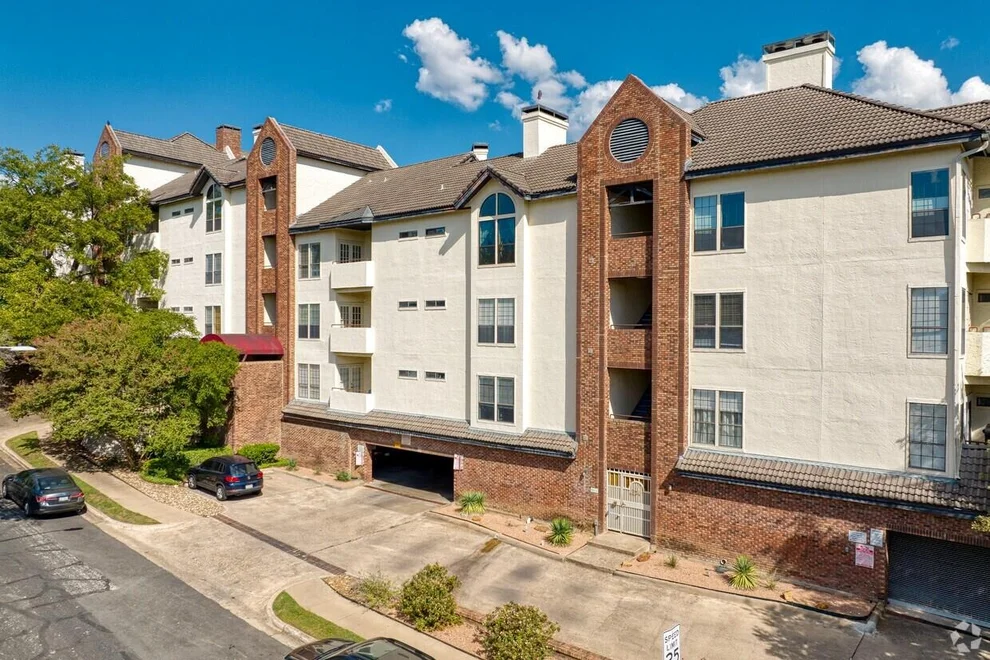 Unit for sale at 3001 Cedar ST, Austin, TX 78705