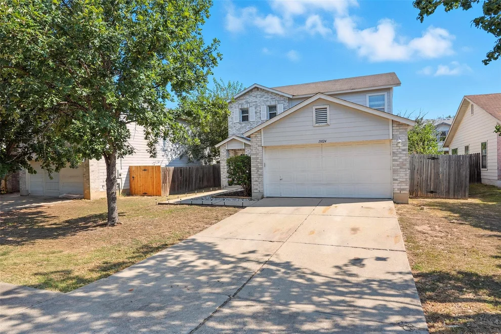 Unit for sale at 13024 Lofton Cliff DR, Del Valle, TX 78617