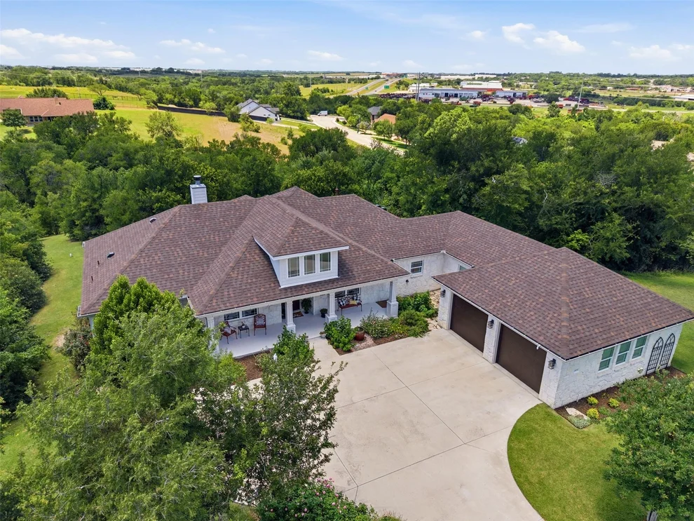 Unit for sale at 1804 Tanner LOOP, Taylor, TX 76574