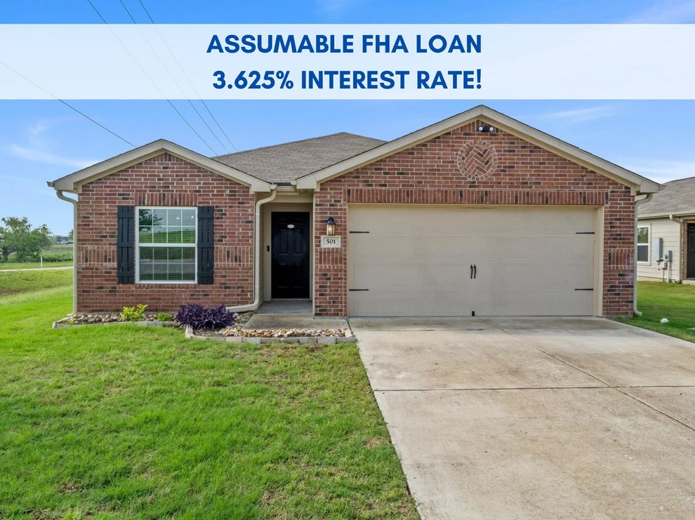Unit for sale at 501 Cleary LN, Jarrell, TX 76537