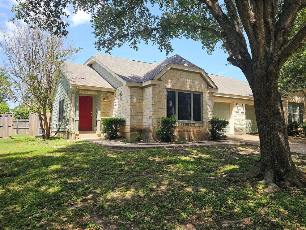Unit for sale at 174 Prairie Springs LOOP, Georgetown, TX 78626