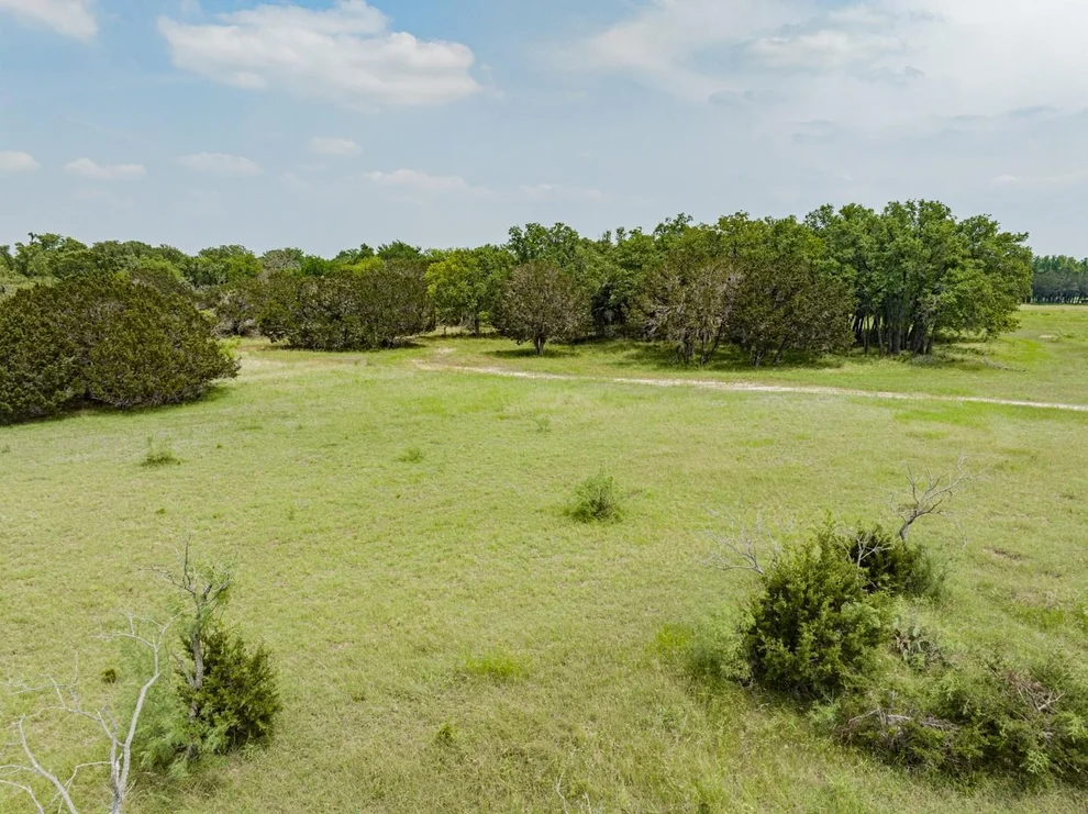 Unit for sale at 186 Becky LN, Bertram, TX 78605