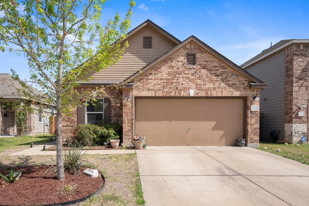 Unit for sale at 6721 Moores Ferry DR, Del Valle, TX 78617