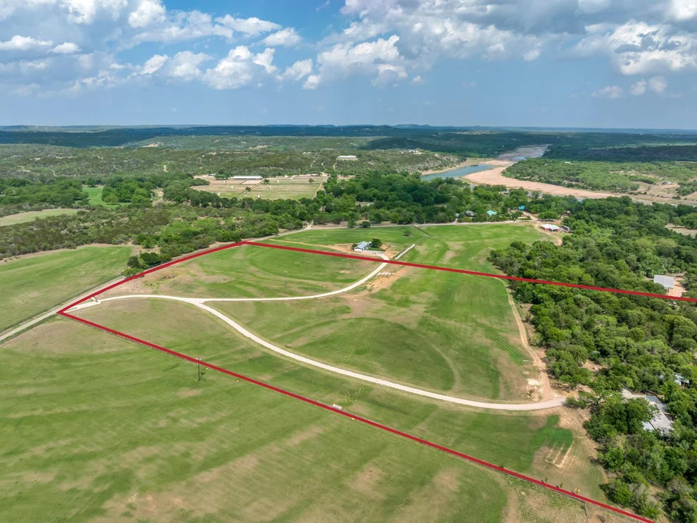 Unit for sale at 1111 Cimarron Ranch RD, Marble Falls, TX 78654