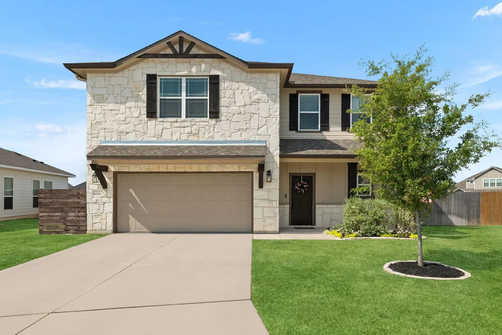 Unit for sale at 10239 Six Shooter LN, Temple, TX 76502