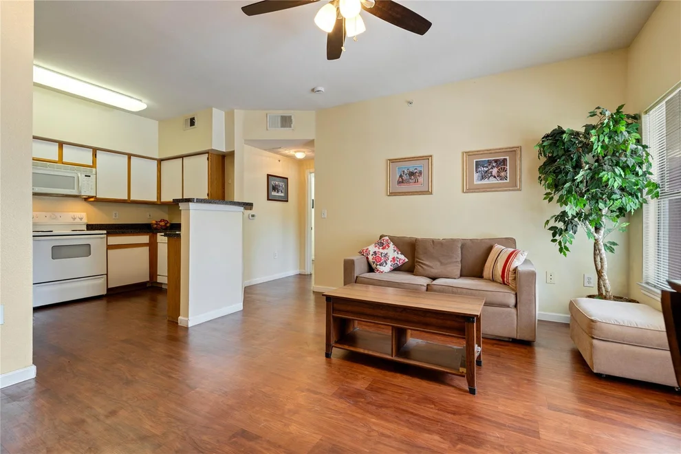 Unit for sale at 2320 Gracy Farms LN, Austin, TX 78758