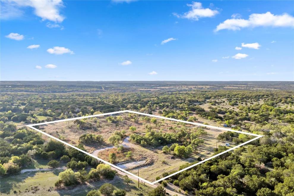 Unit for sale at 104 County Road 323A, Liberty Hill, TX 78642